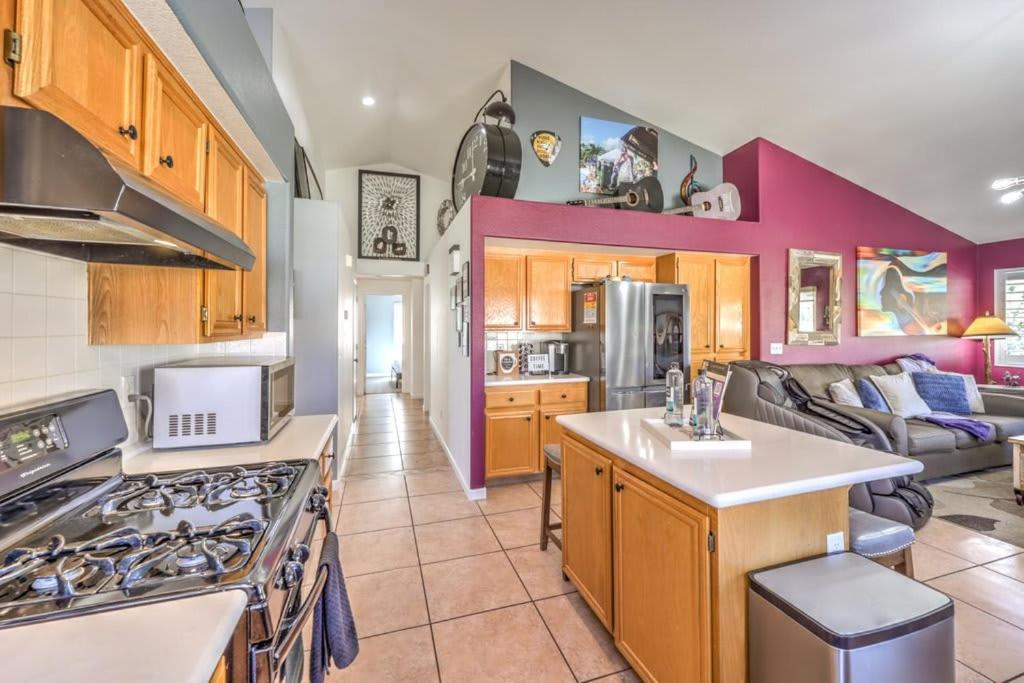 Family Fun For Everyone In Las Vegas- 4 Bedrooms, Billiards, Game Room Henderson Εξωτερικό φωτογραφία