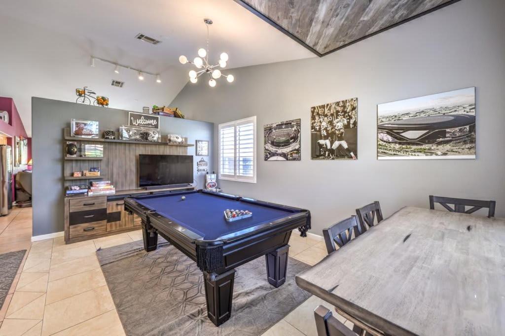 Family Fun For Everyone In Las Vegas- 4 Bedrooms, Billiards, Game Room Henderson Εξωτερικό φωτογραφία