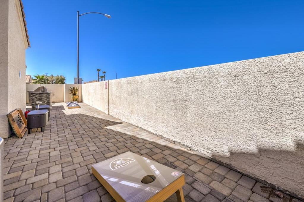 Family Fun For Everyone In Las Vegas- 4 Bedrooms, Billiards, Game Room Henderson Εξωτερικό φωτογραφία